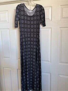 LuLaRoe Black and Gray Patterned Maxi Dress